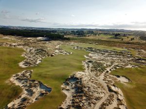 Tara Iti 12th Aerial Hole